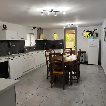 Holiday home Le Gite Des Hallais *